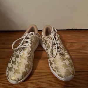 Gold Houndstooth Inkkas Tennis Sneakers